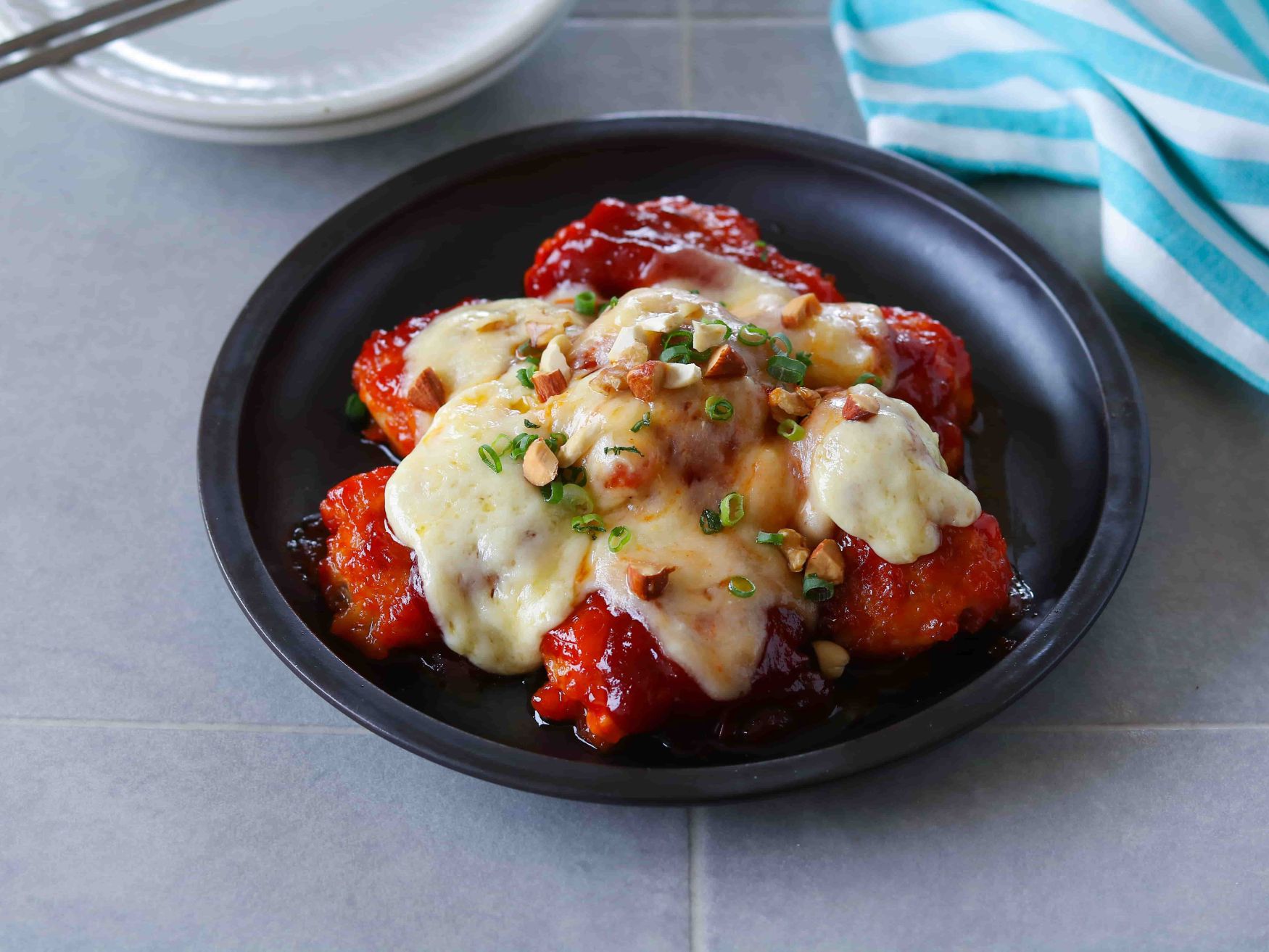 ヤンニョムチーズチキン